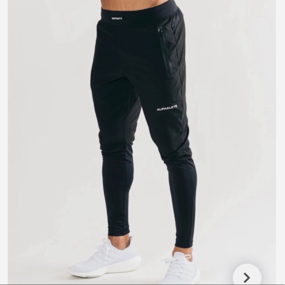 Like New! Mens Alphalete Infinity premium joggers